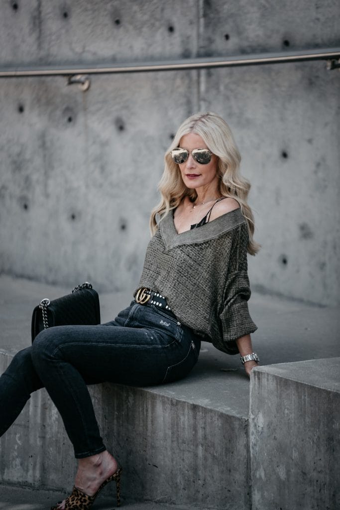Dallas style blogger wearing Free People Top and Gucci belt 