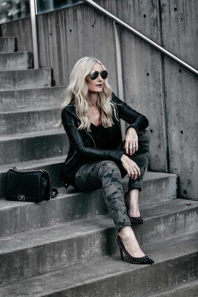 Dallas blogger wearing camo pants and leather jacket 