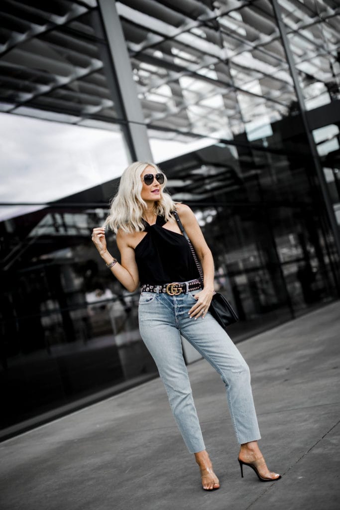 https://ef25rc3s3fg.exactdn.com/wp-content/uploads/2019/05/Dallas-blonde-woman-wearing-Gucci-belt-and-mom-jeans--683x1024.jpg?strip=all&lossy=1