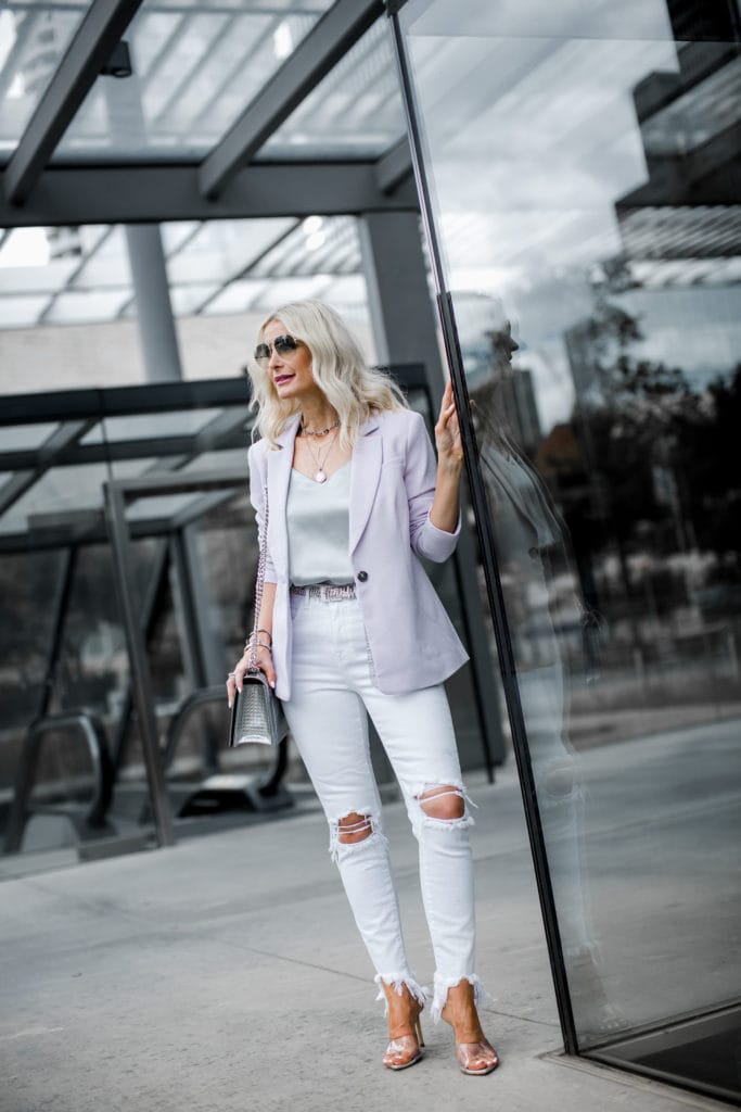 Blazer and white jeans | How to wear a blazer and white jeans