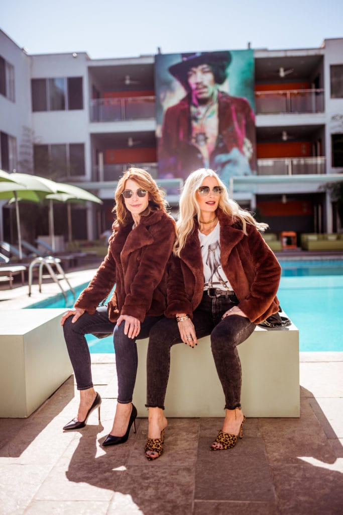 Dallas Fashion Blogger Wearing A Faux Fur Jacket