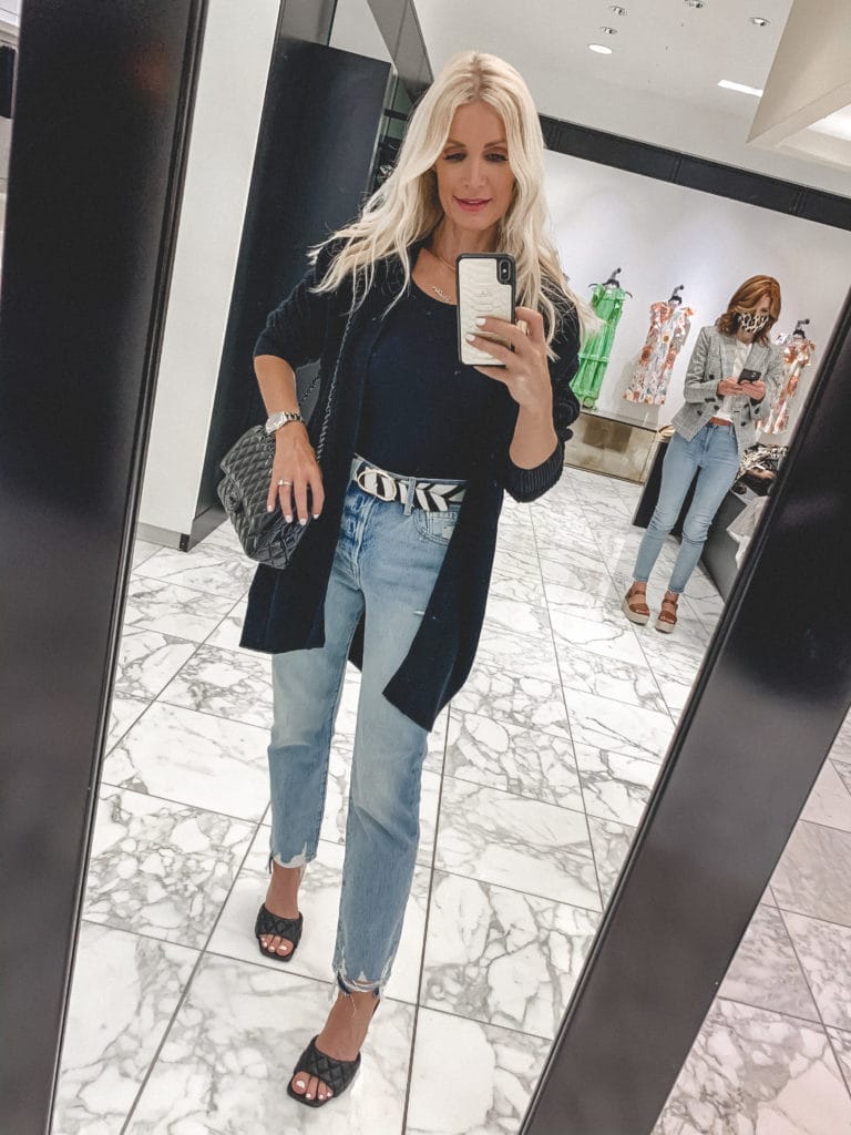dallas fashion blogger wearing a black bodysuit and a black cardigan for under $40