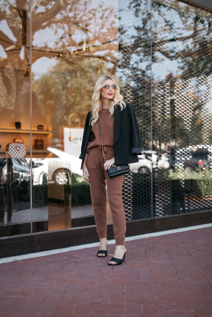 Dallas fashion blogger wearing a comfortable lounge set with heels | wearable fashion trends 2020