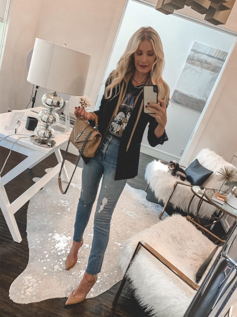 Dallas blogger wearing a black jacket and a graphic tee with denim for fall and winter | essential fall jackets 2020