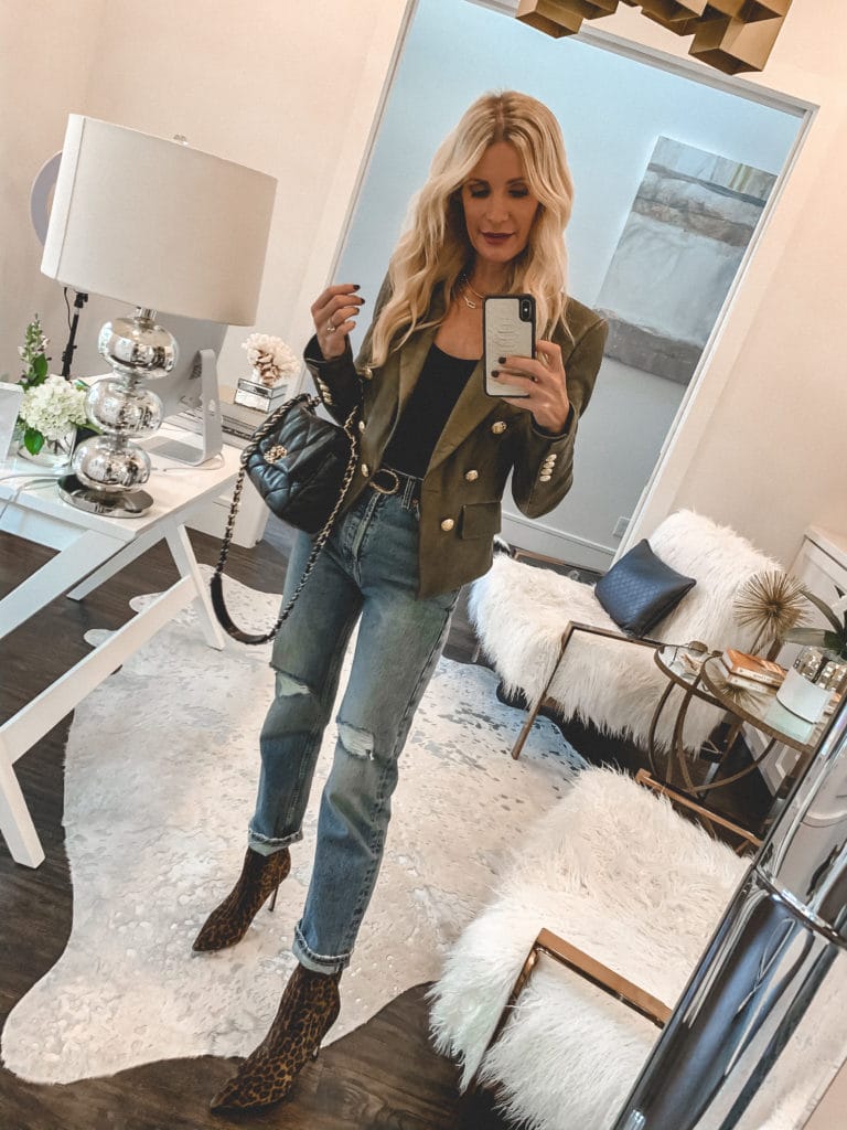 Dallas blogger wearing a army green jacket with gold detail