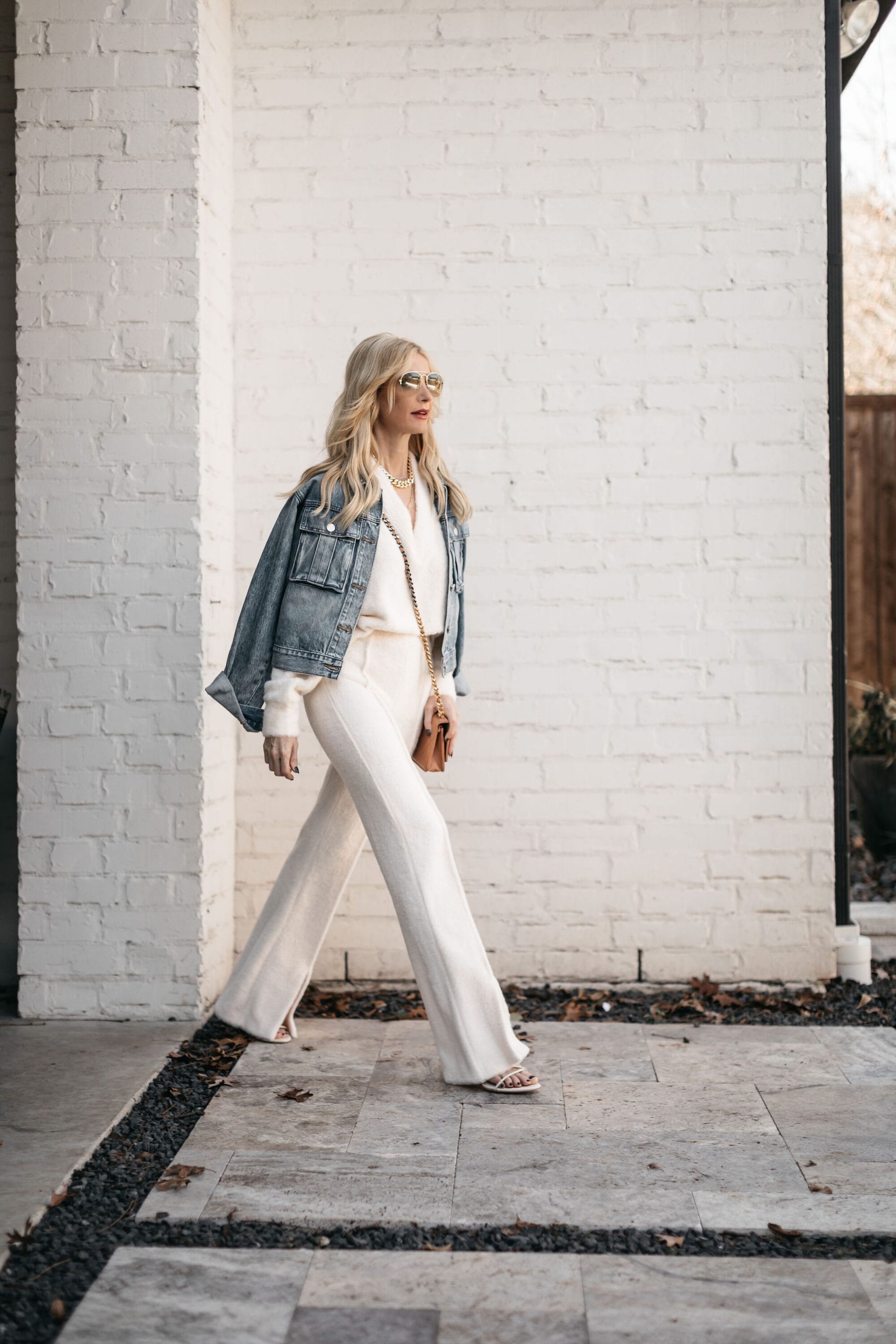 Dallas fashion blogger over 40 wearing elevated loungewear