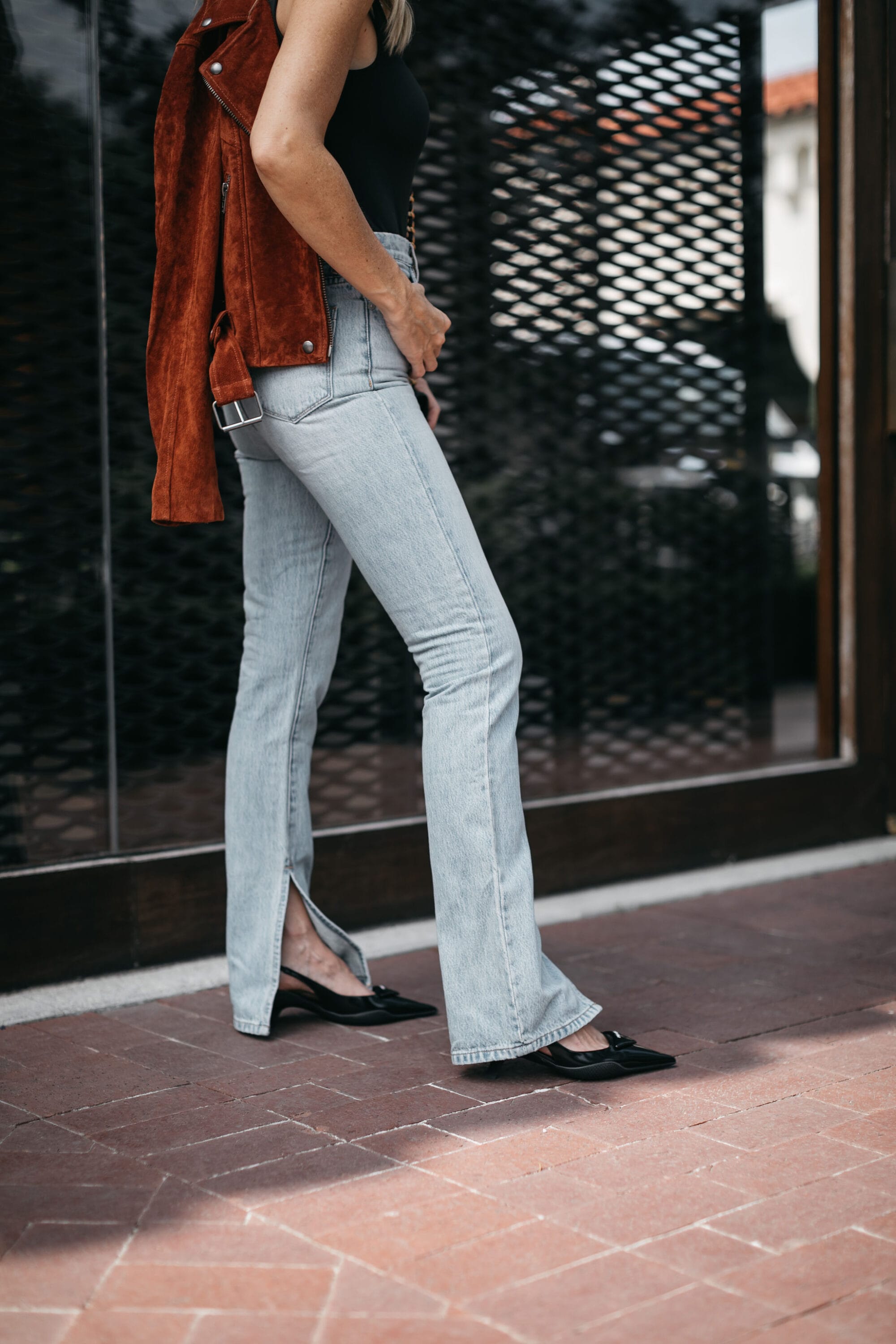 Dallas fashion blogger wearing the best denim part of the Nordstrom Anniversary Sale