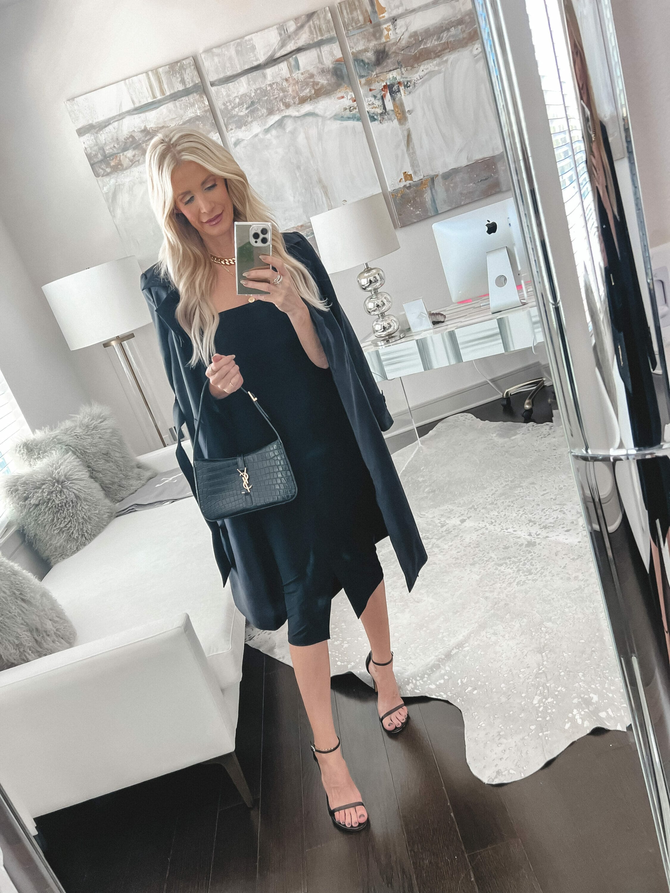 Over 40 fashion blogger wearing the perfect wrinkle free LDB with a a silk trench coat as one of 8 style tips to look classy and elegant.